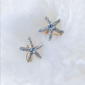 Crystal sea star yellow gold ear ring